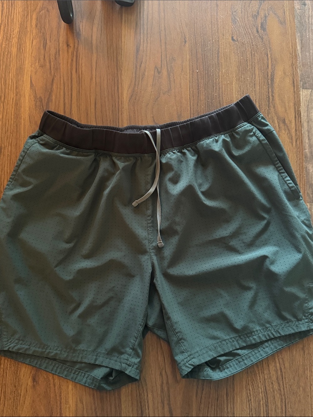 Men's Dark Green Athletic Shorts with Drawstring